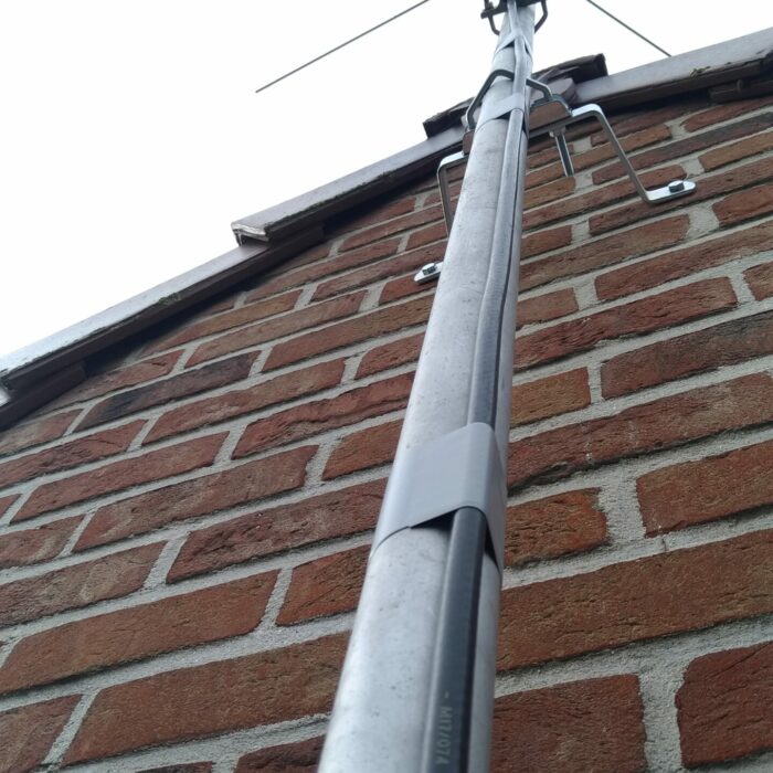 Installation antenne VHF/UHF